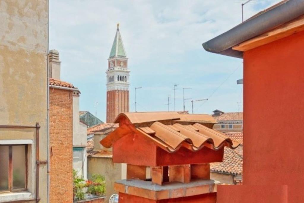 Apartamento On The Roofs To Piazza San Marco - Venezia Exterior foto